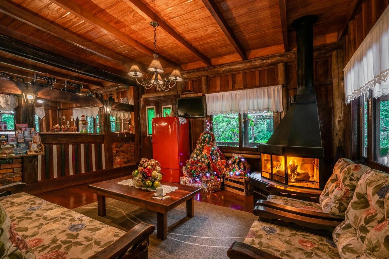 Hotel Fioreze Chales Gramado Exterior photo